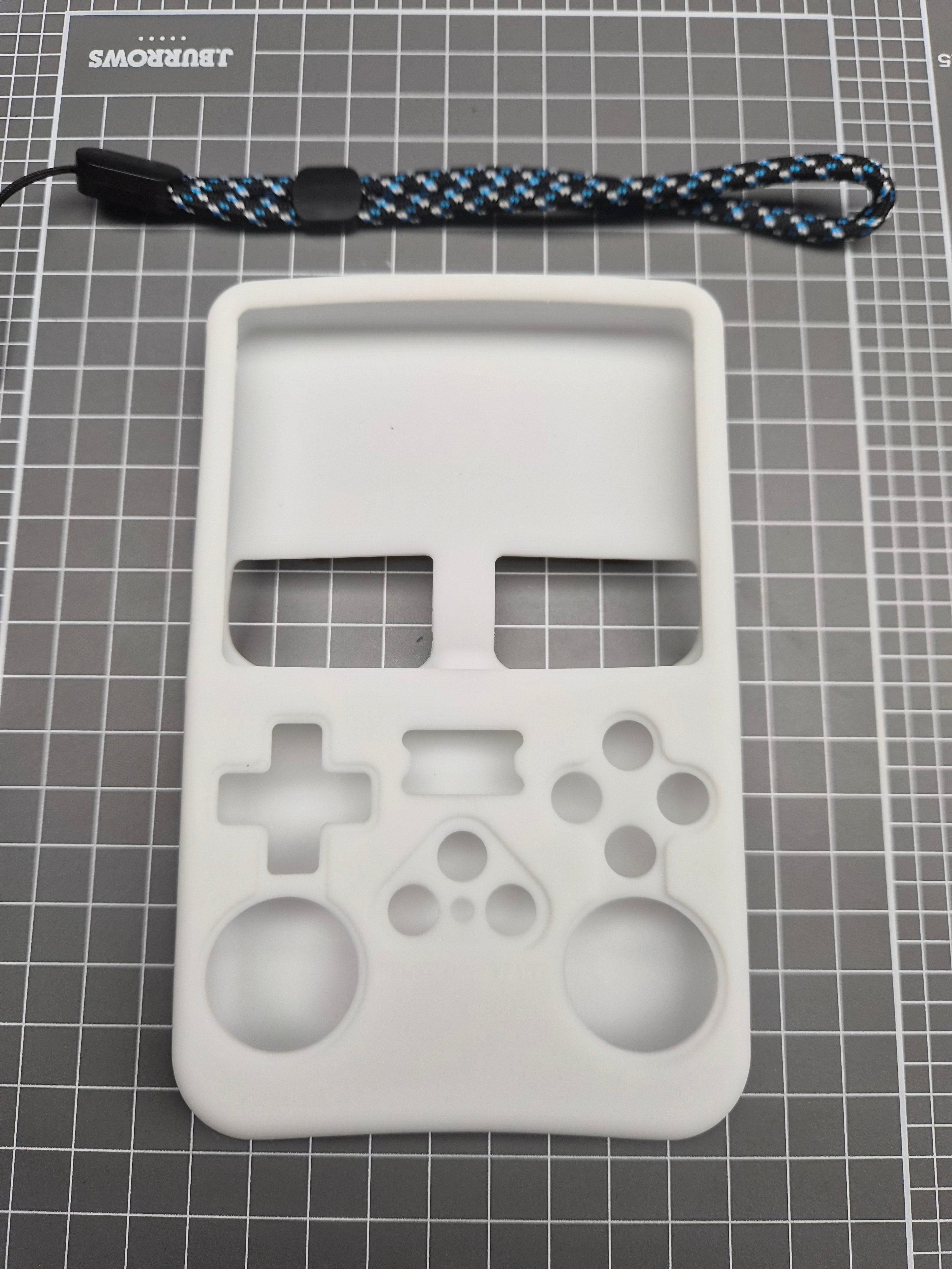 R36S Silicone Case & Lanyard Pack