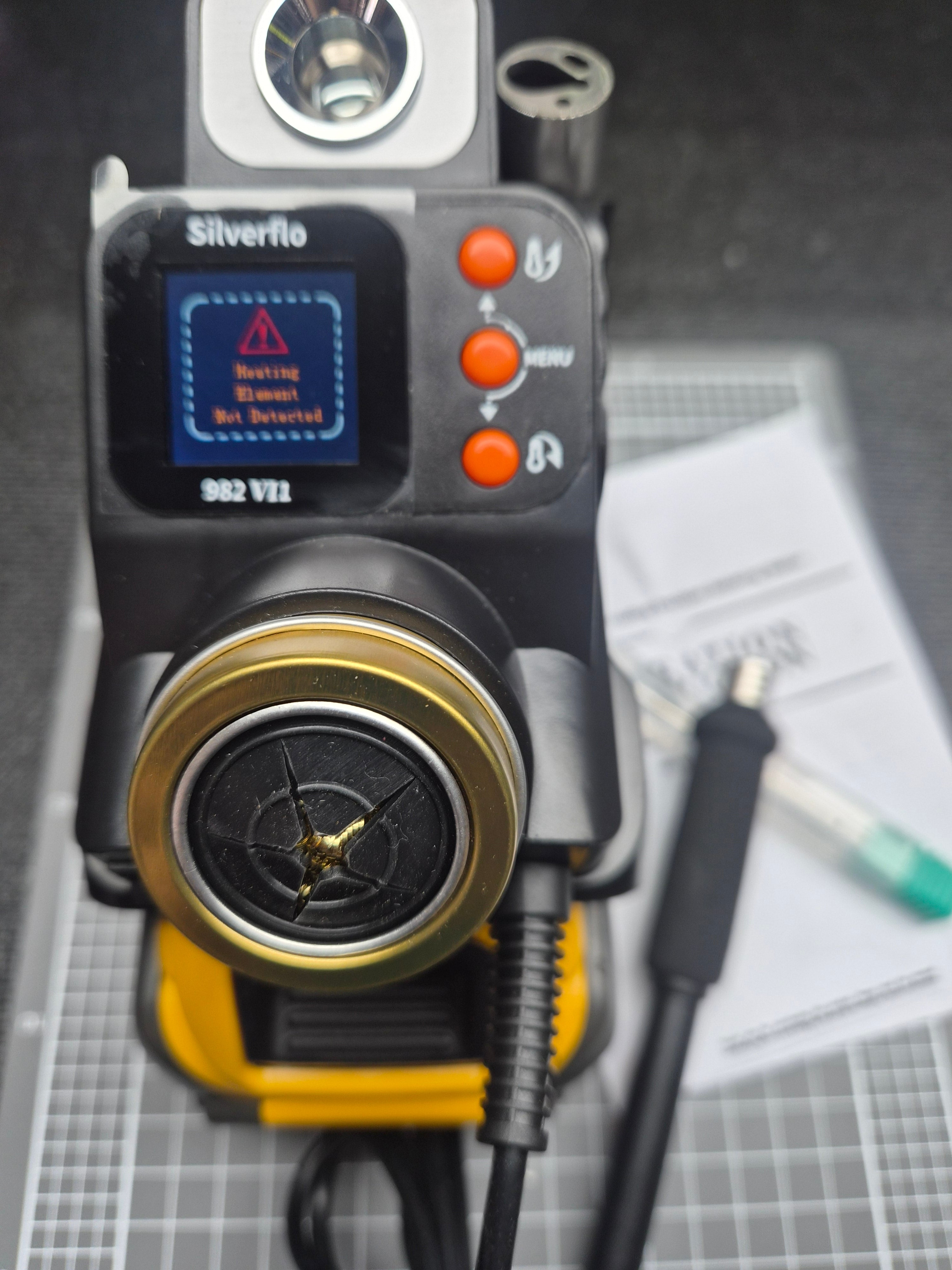 982 Cordless Soldering Station